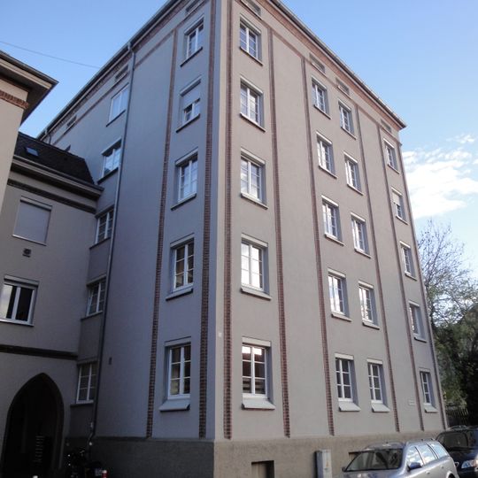 Wohnhochhaus Erhart-Straße