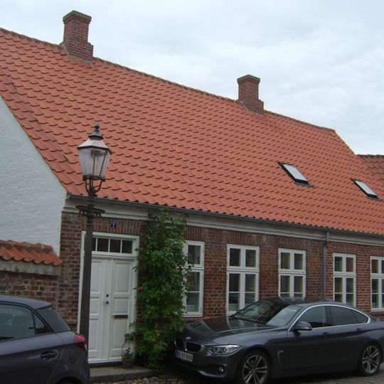 Klostergade 7