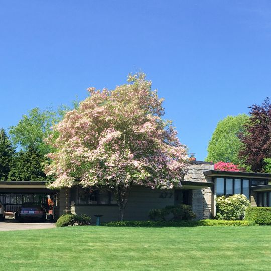 Casa Roy E. y Hildur L. Amundsen