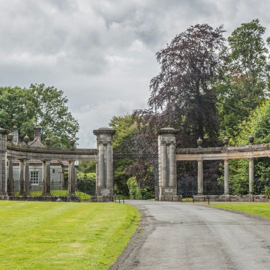 Hopetoun House, West Gate-lodge And Gates