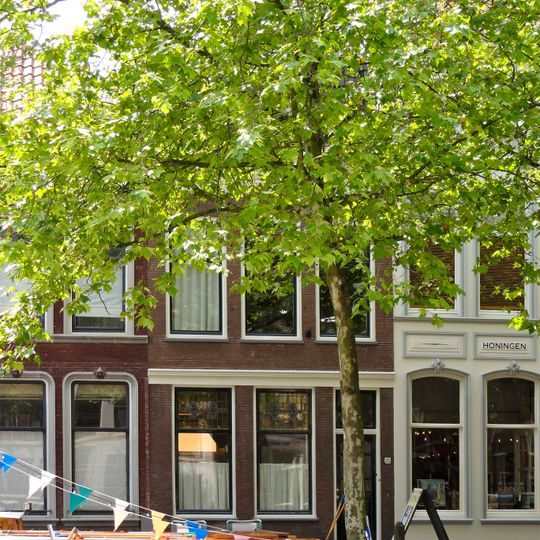 Hoge Gouwe 125, Gouda