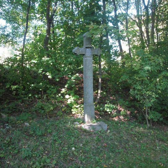 Kříž na křížové cestě u Jistebnice - 2. zastavení