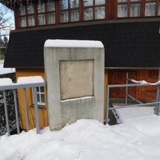 Eastern plaque on the bridge of U Vizerky street