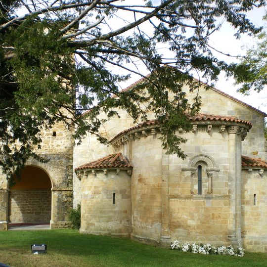 Ex-monasterio benedictino de San Pedro en Villanueva