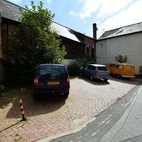 Warehouse Adjoining To Rear Of No 153