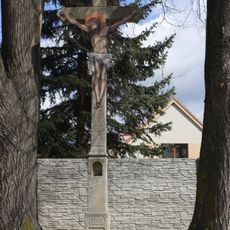 Kříž na jižním okraji vsi