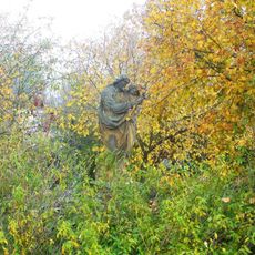 Socha svatého Josefa v zahradě na rohu ulice Starý vrch v Žatci