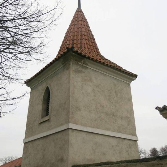 Zvonice u hřbitova ve Velvarech