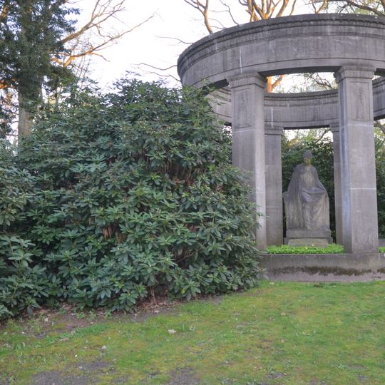 Familiengrab Rheinhold