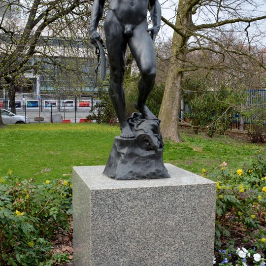 Perseus sculpture in Ujazdowski Park
