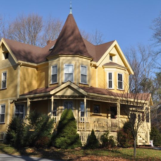 House at 77 Howard Street