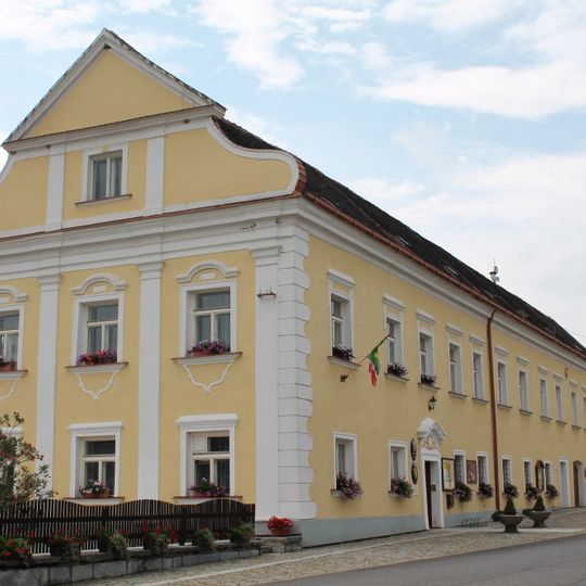 Post station in Vratěnín