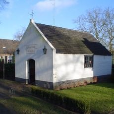 Kapel Onze Lieve Vrouw Van Het Zand (Zandoerle)