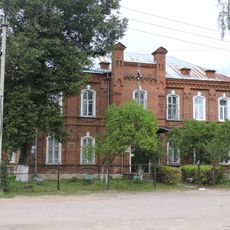 Red building of Ustyuzhna central district hospital