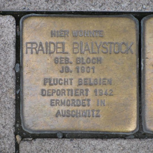 Stolperstein em memória de Fraidl Bialystock
