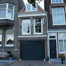 Nieuwe Haven 42, Dordrecht