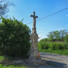 Kříž v Cholině u hřbitova