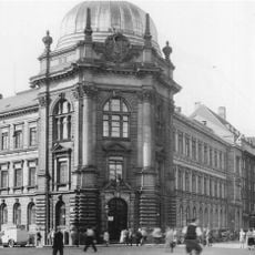 Verwaltungsbau (Polizeidirektion, Polizeirevier Leipzig-Zentrum) Dimitroffstraße 1