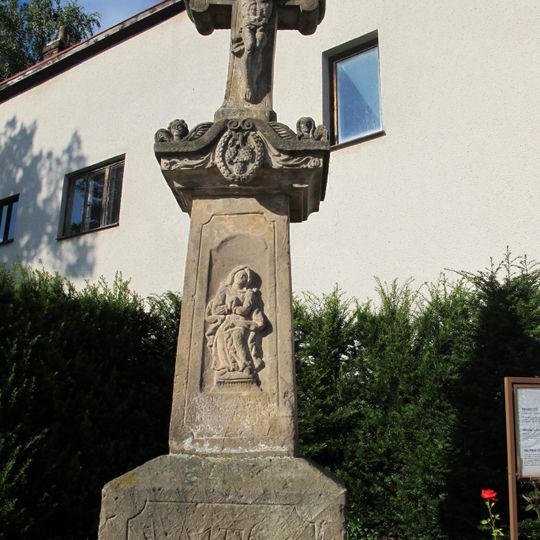 Wayside cross in Tatobity