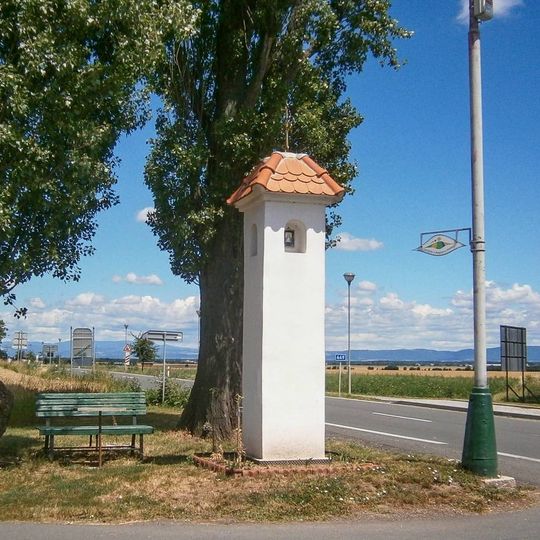 Boží muka na severním kraji Senice na Hané