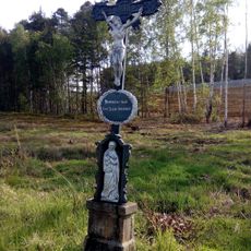 Wayside cross