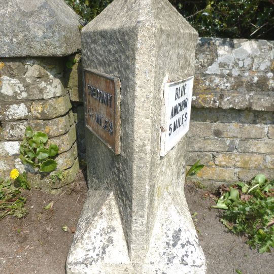 Milestone, Grampound Road