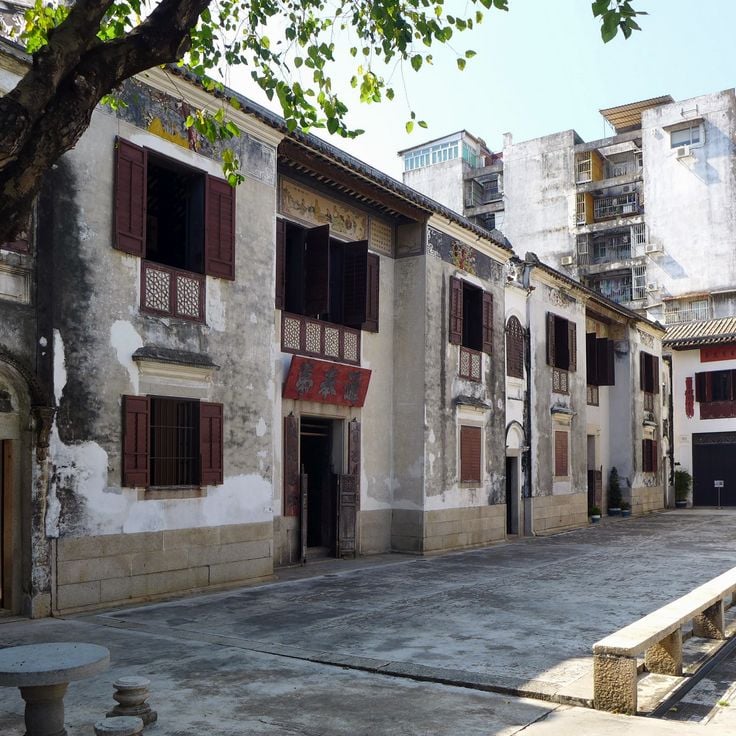 Mandarin's House