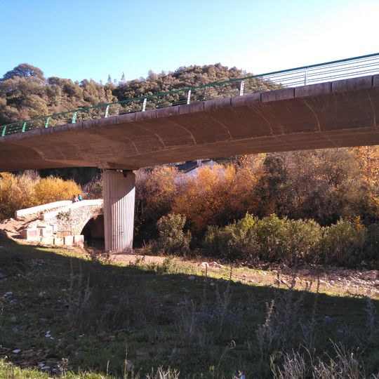 Puente de la A373 en Tavizna sobre el Río Tavizna