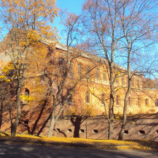 Кавальер I: склад-убежище