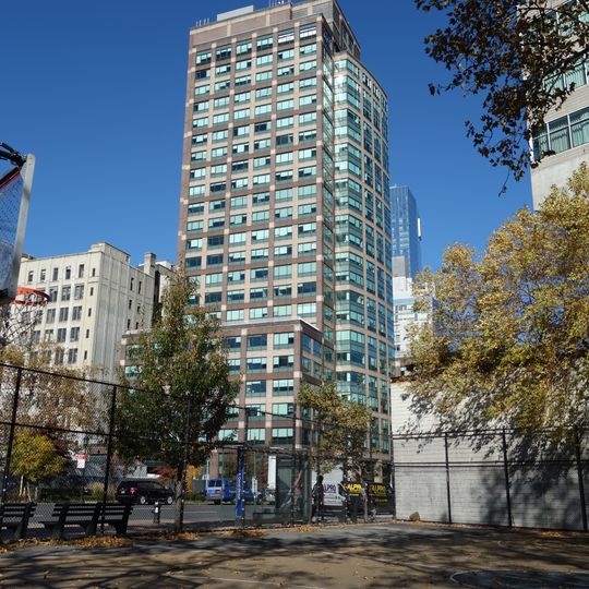 101 Avenue Of The Americas