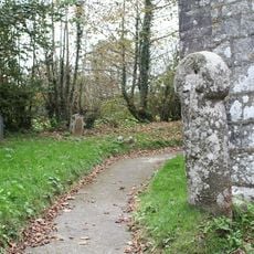 Wayside cross in St Bartholomew's churchyard