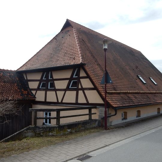 Ehemaliger Einfirsthof mit Sägemühle