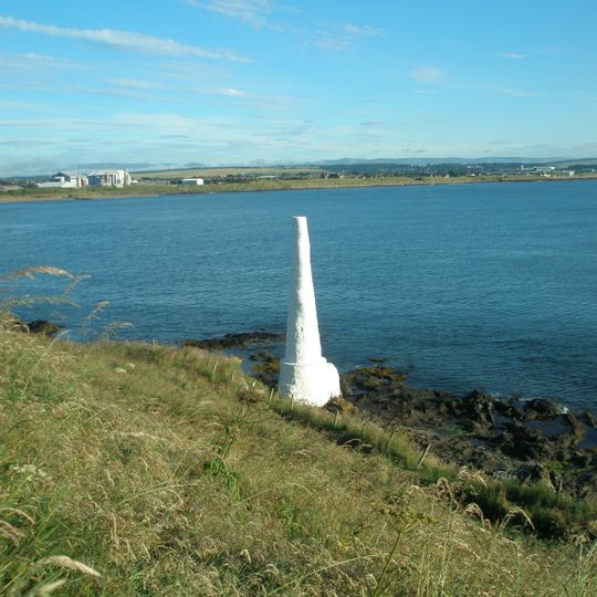 Scurdie Ness, East Beacon