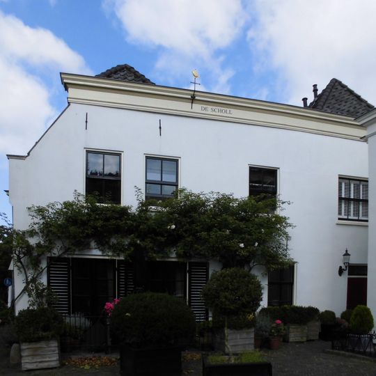 Kerkplein 9, Vreeland