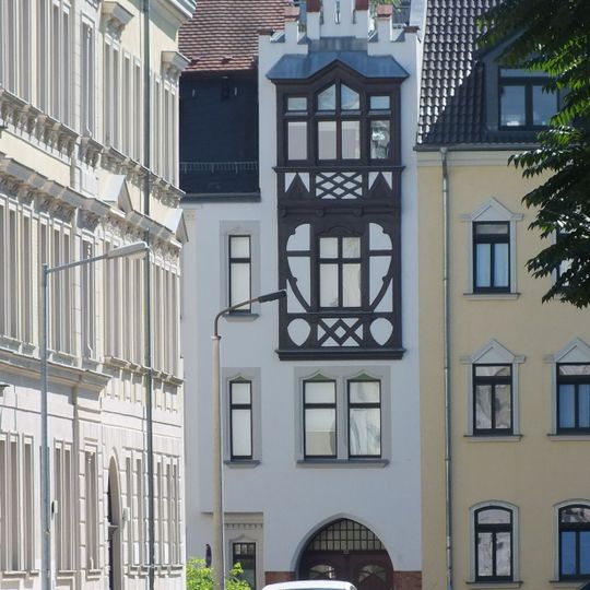 Miethaus Heinrichstraße 25