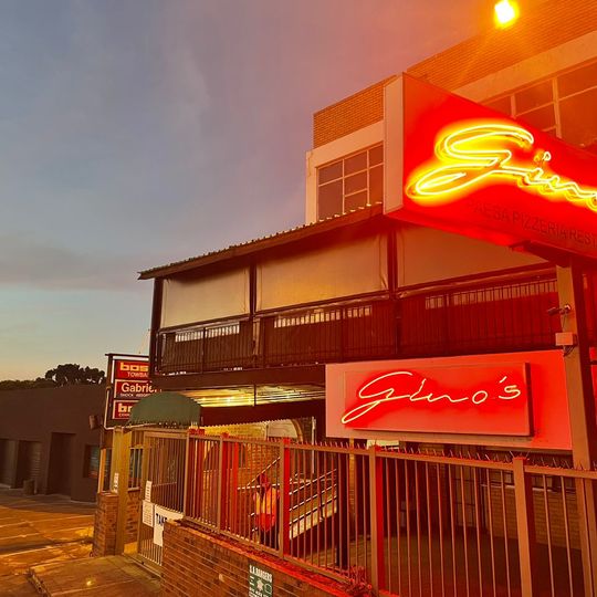 Gino's Pizza