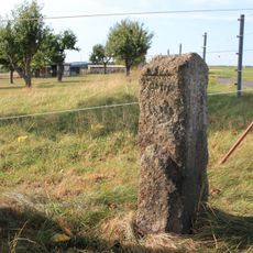 Wegestein (Straße nach Kriepitz)