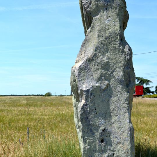 Menhir du Moulin Hilaire