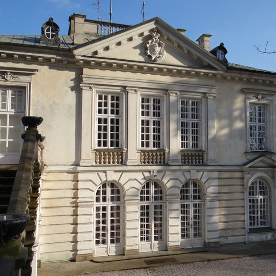 Pałac, Osiedle Parkowe 1 w Balicach