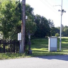 Kříž ve Velmovicích u zatáčky