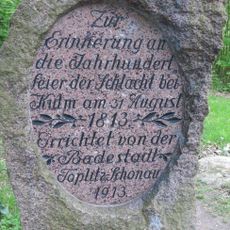 Pomník v Teplicích pod Doubravkou ke stému výročí bitvy u Chlumce  1813