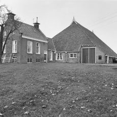 Molmawei 1, Lytsewierrum