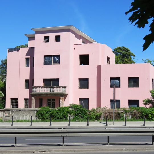 3 Sułkowicka Street in Warsaw - willa "Czerwona"