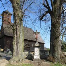 Kříž v Žárové u kostela svatého Martina