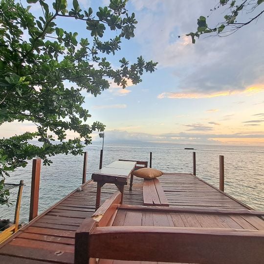 Crystal Beach Bali Hotel