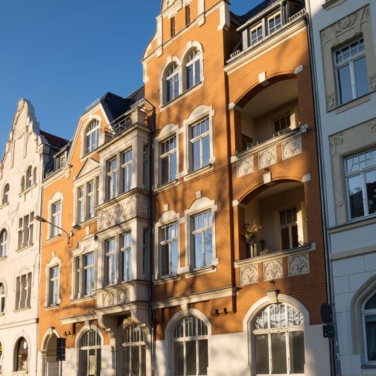 Mietshaus Körnerstraße 19