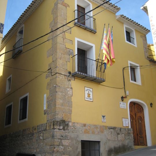 Casa consistorial de Sueras