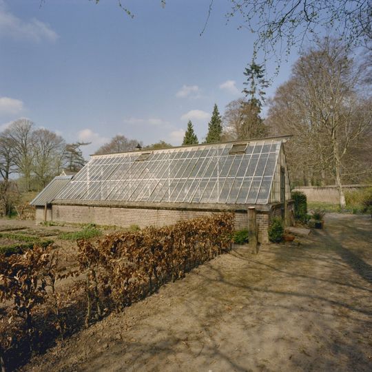 't Suideras: bloemenkas