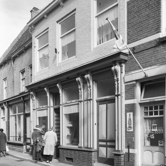 Kerkstraat 13, Tholen