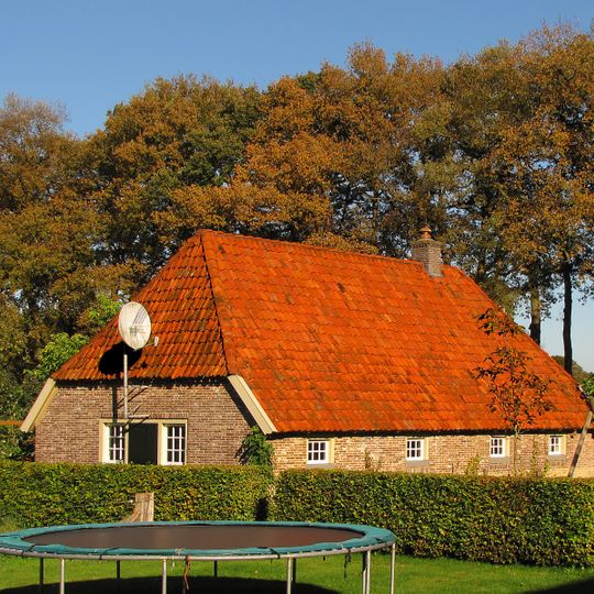 Den Aalhorst: Boerderijcomplex De Hof: schuur